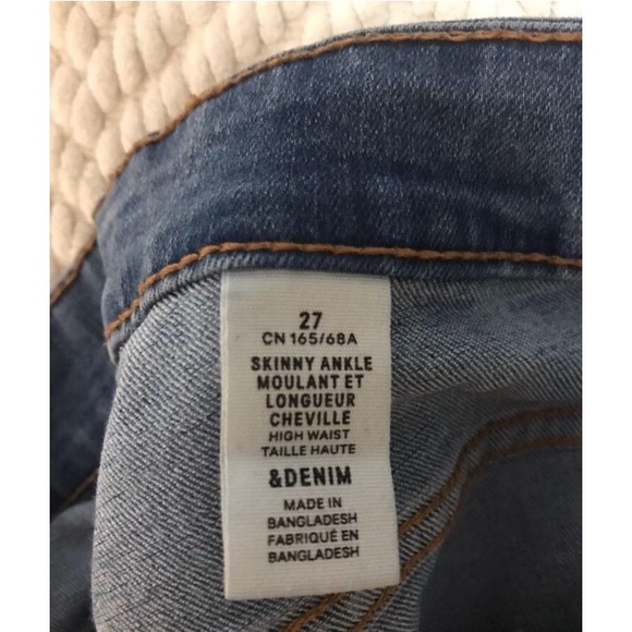 SOLD‼️H&m High rise button fly skinny jeans - Picture 4 of 5